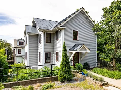 204 South Union Street Burlington VT 05401