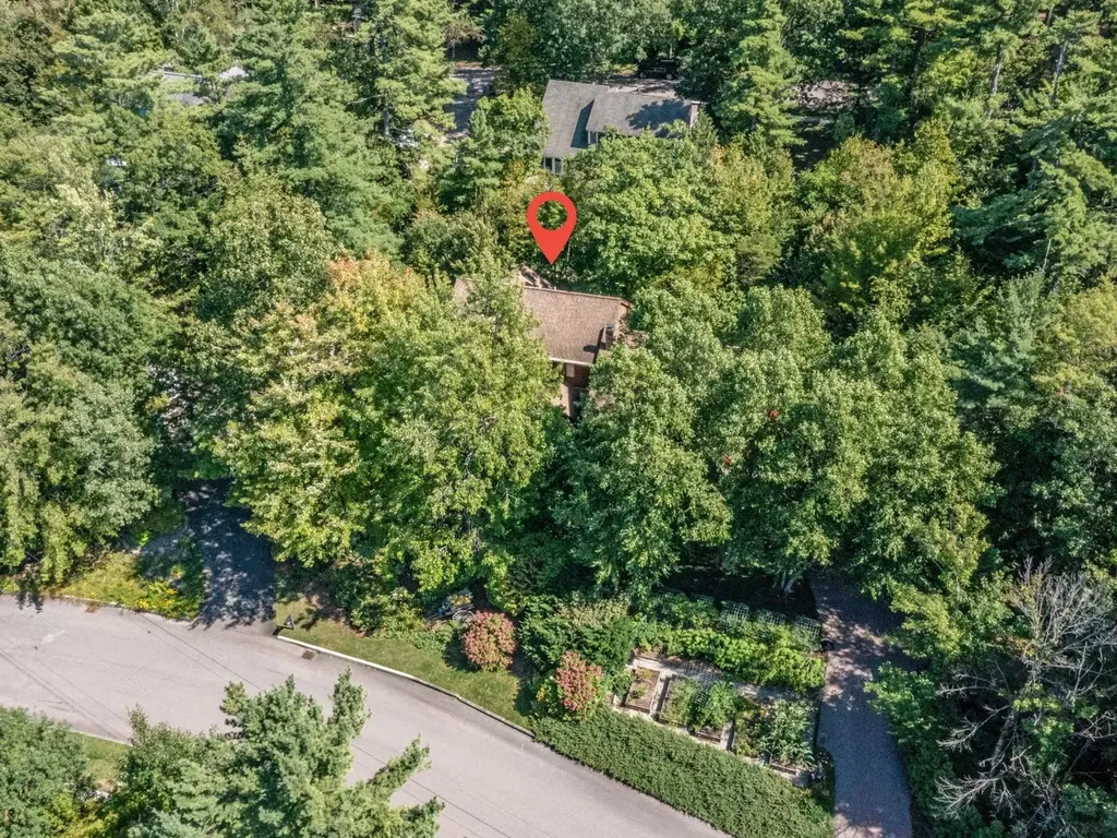 267 South Cove Road Burlington VT 05401