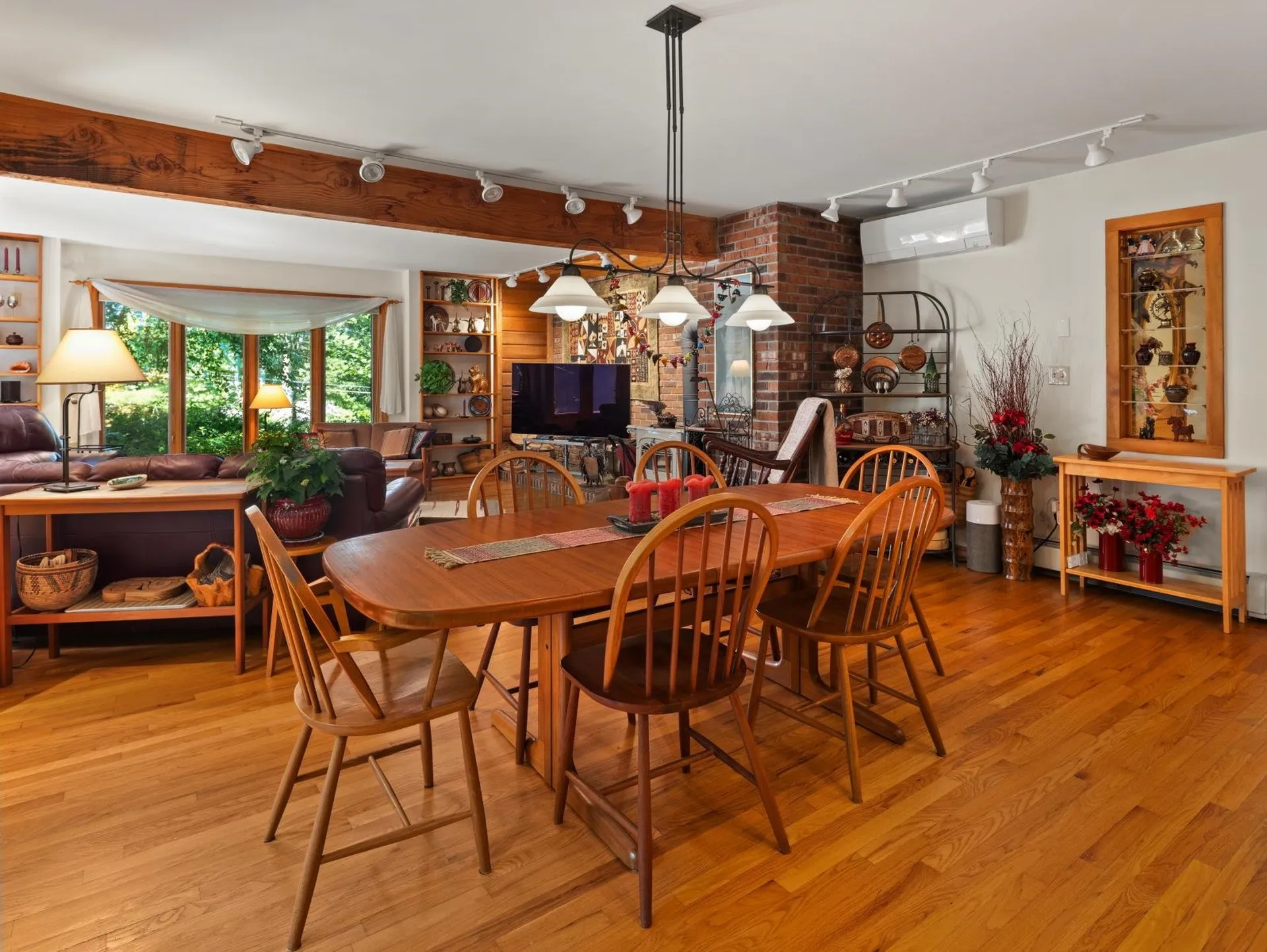 267 South Cove Road Burlington VT 05401