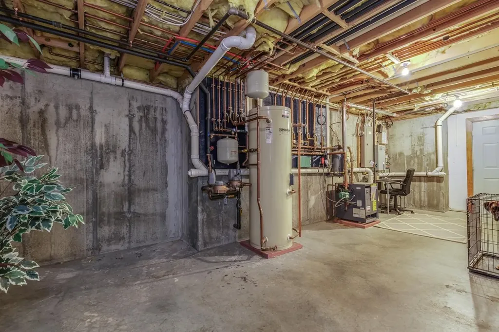 24 Foxcross Circle Concord NH 03301