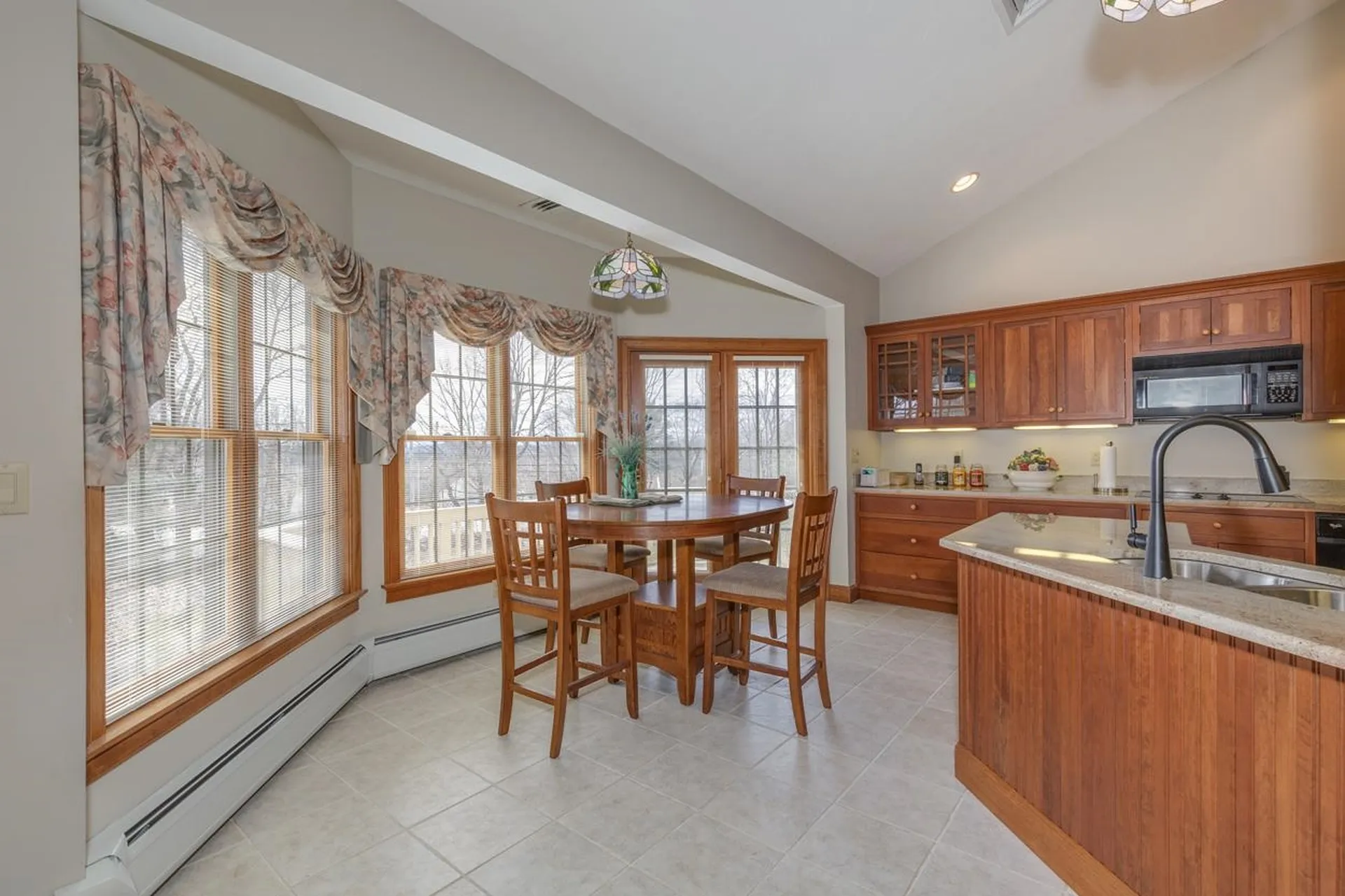 24 Foxcross Circle Concord NH 03301