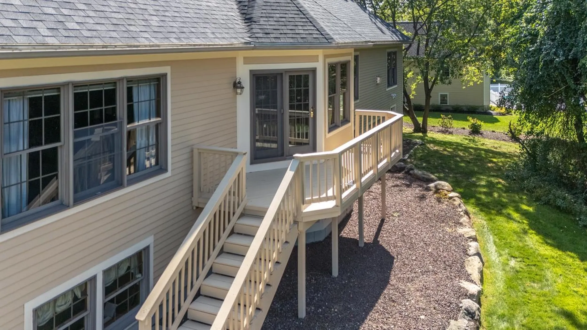 24 Foxcross Circle Concord NH 03301