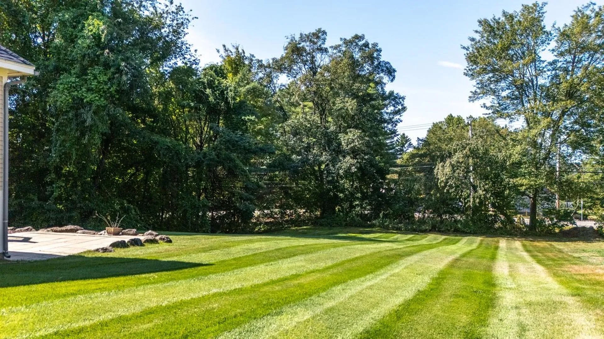 24 Foxcross Circle Concord NH 03301