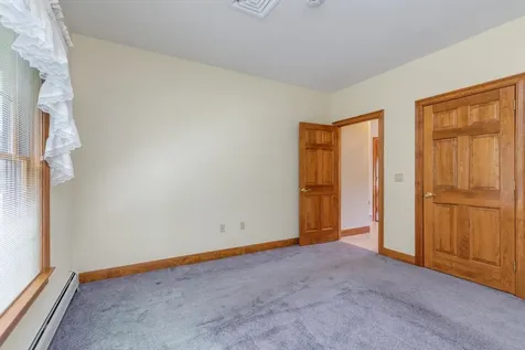 24 Foxcross Circle Concord NH 03301