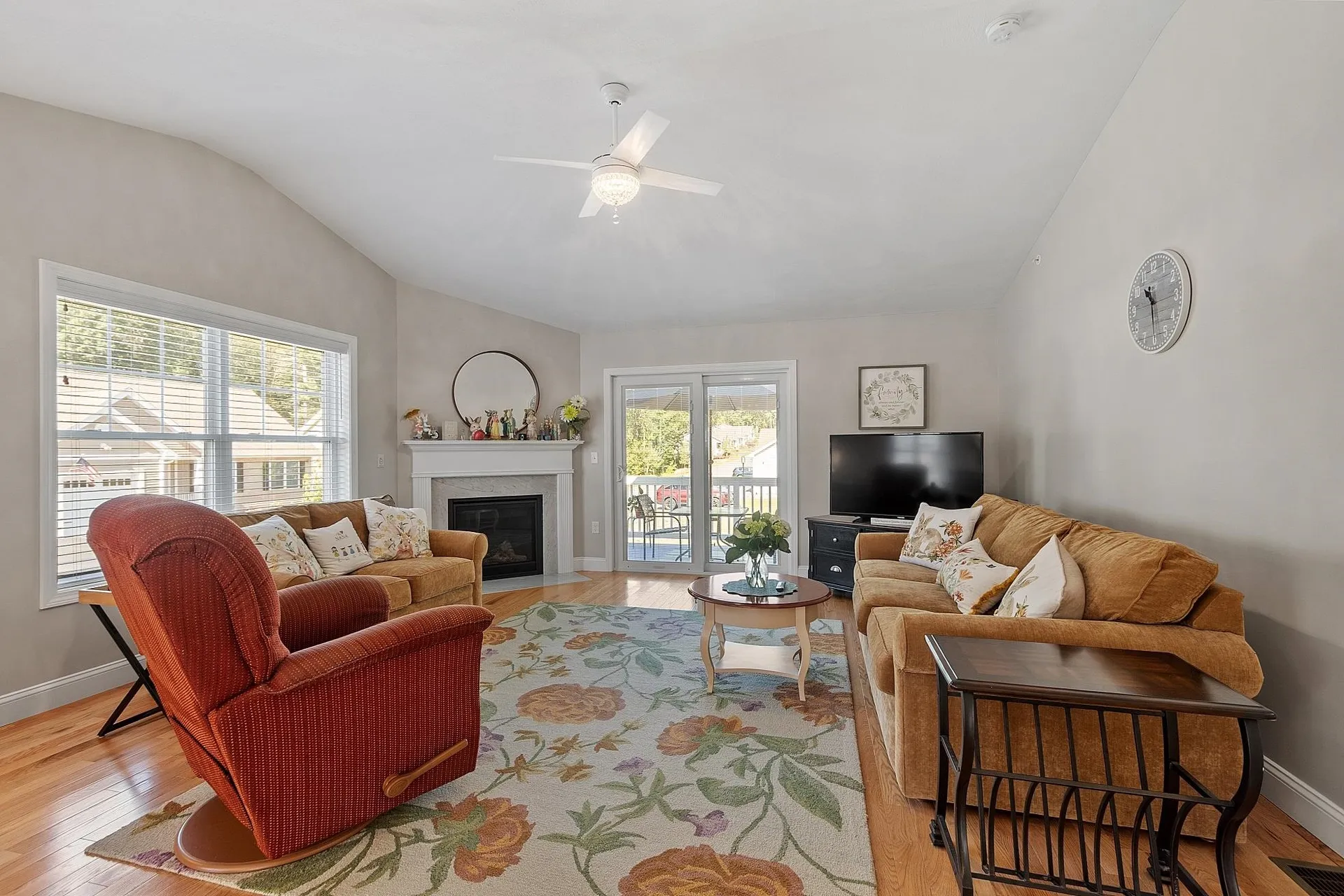 1 Redwood Road Pelham NH 03076