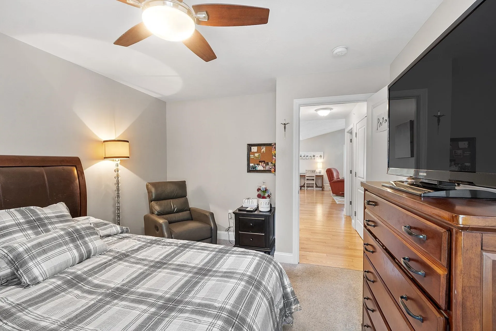 1 Redwood Road Pelham NH 03076