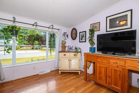 67 Pamela Drive Hopkinton NH 03229