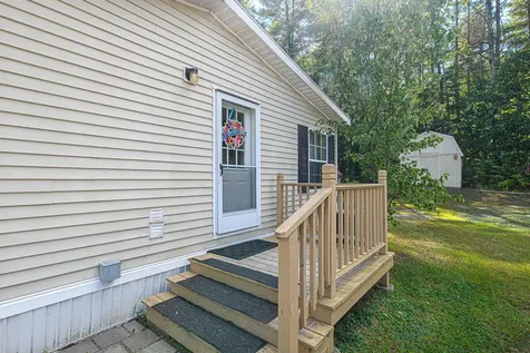 67 Pamela Drive Hopkinton NH 03229