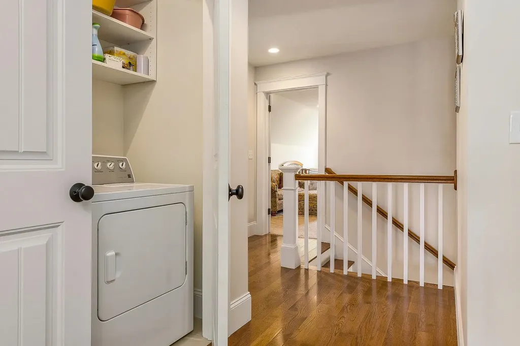 25 Shore Lane Dover NH 03820