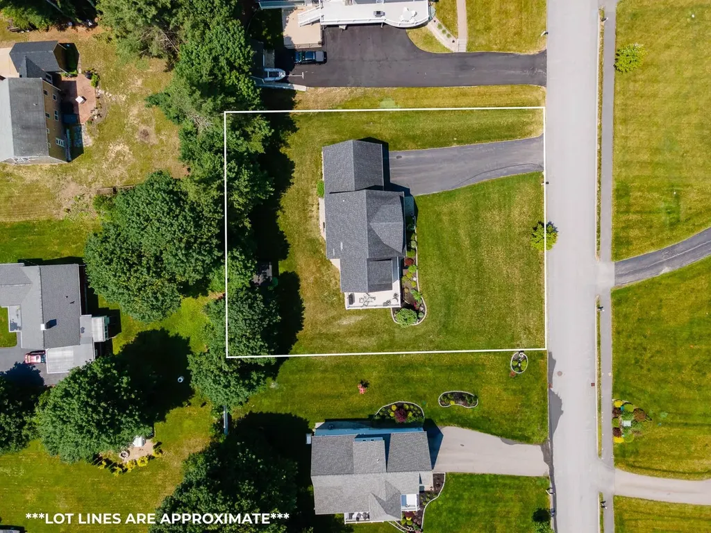 25 Shore Lane Dover NH 03820