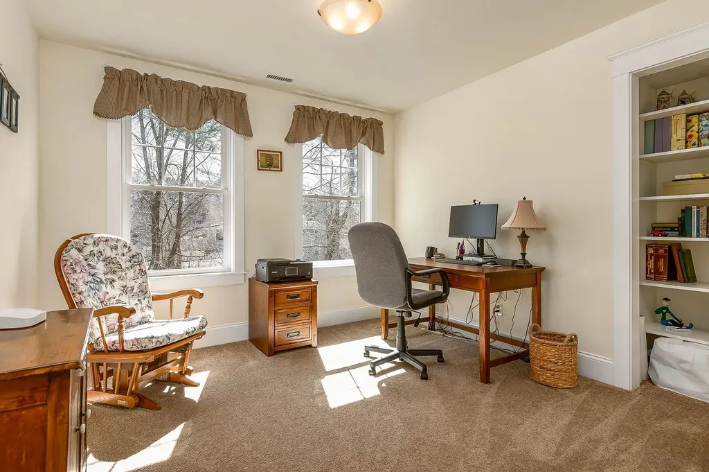 25 Shore Lane Dover NH 03820