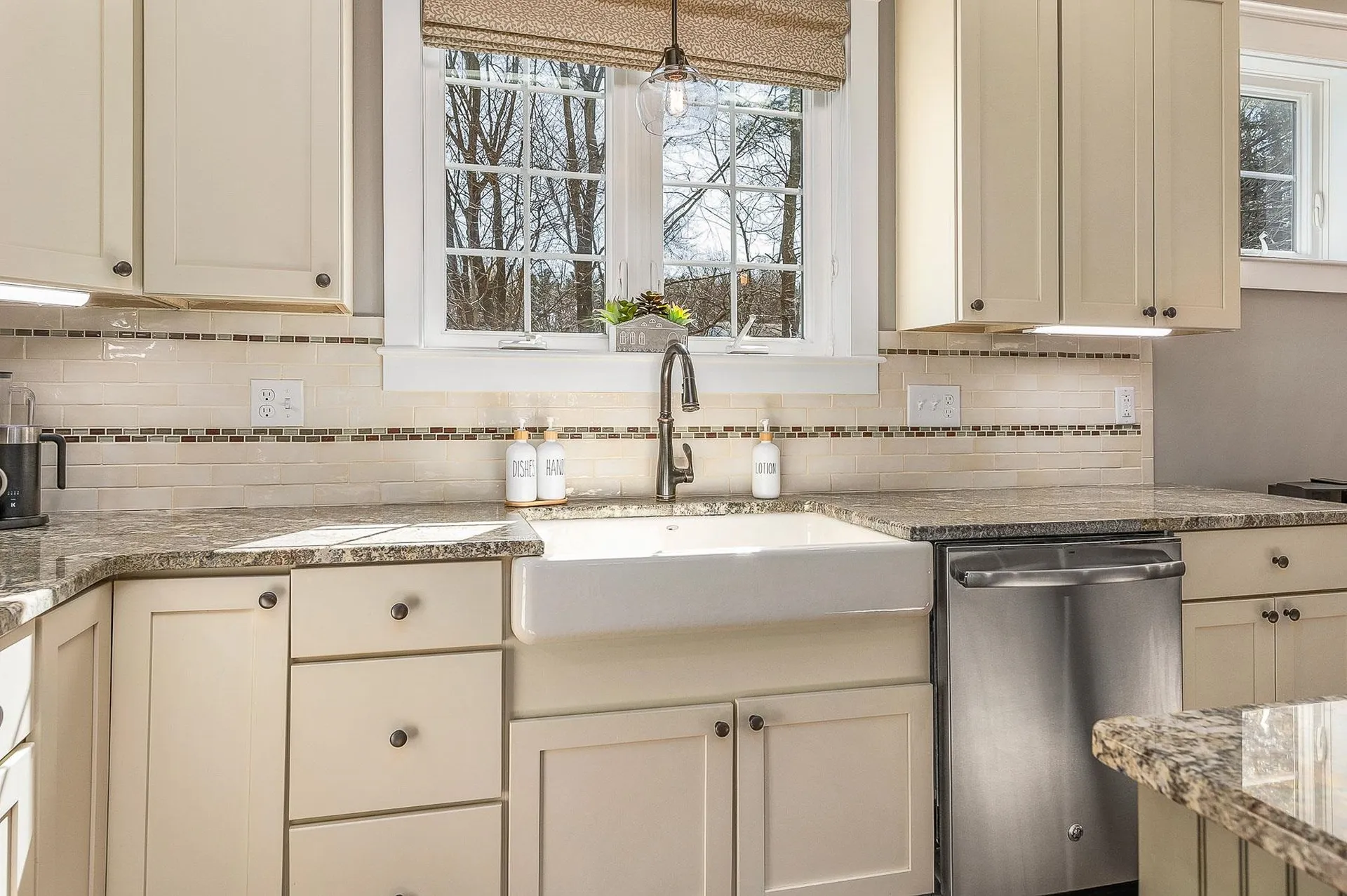 25 Shore Lane Dover NH 03820