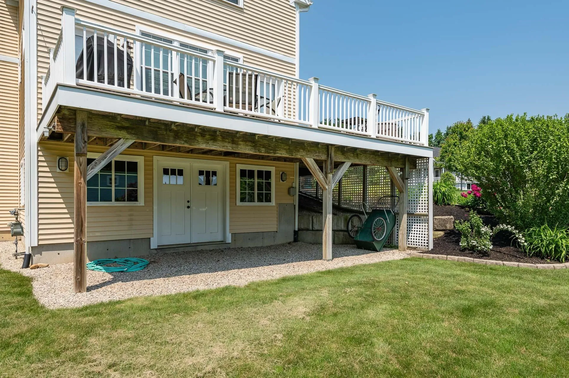 25 Shore Lane Dover NH 03820