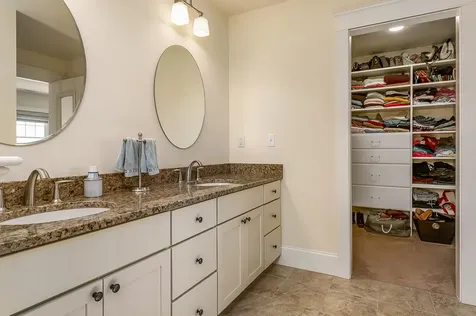 25 Shore Lane Dover NH 03820