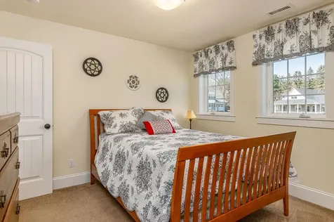 25 Shore Lane Dover NH 03820