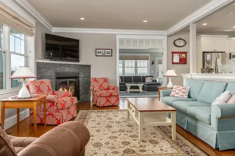 25 Shore Lane Dover NH 03820