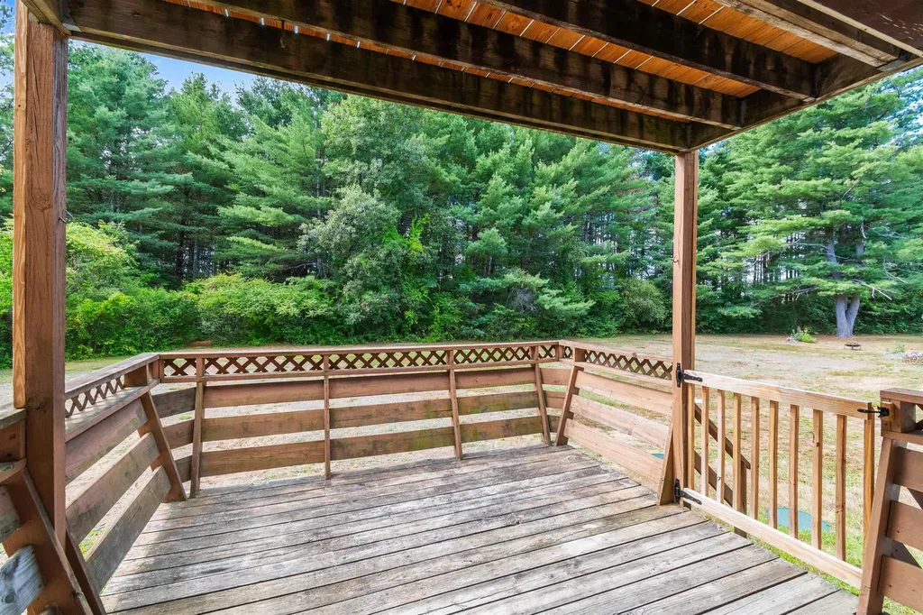 8 Evergreen Drive Milton VT 05468