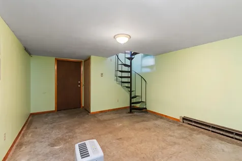 8 Evergreen Drive Milton VT 05468