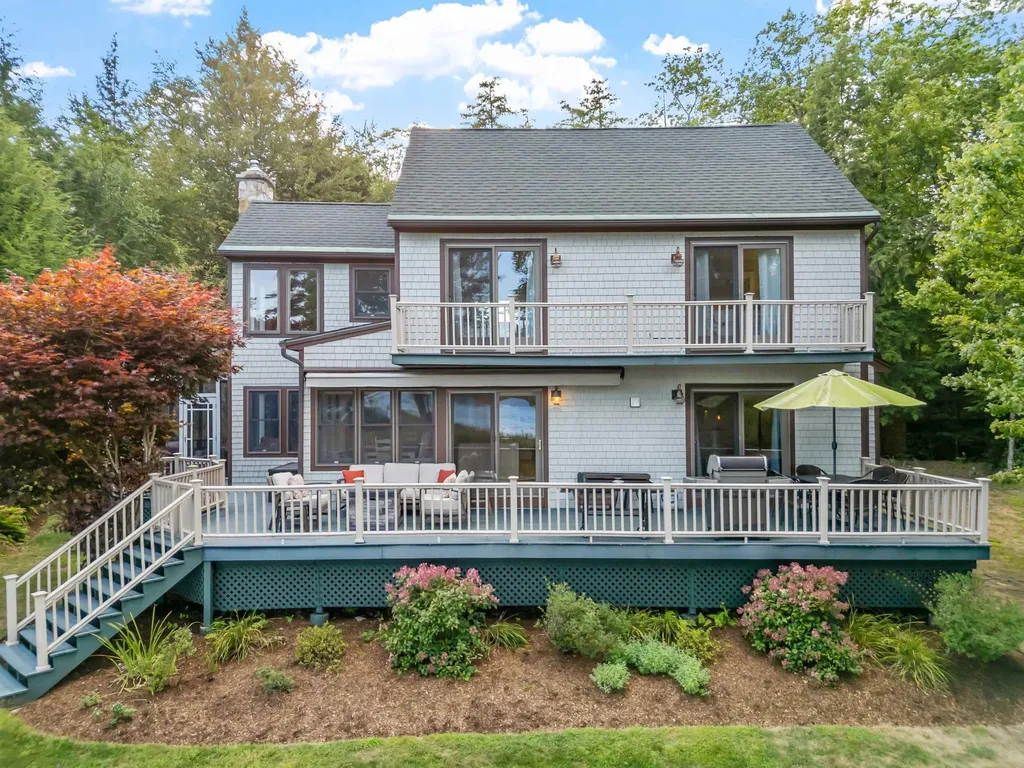 14 Island View Drive Moultonborough NH 03254