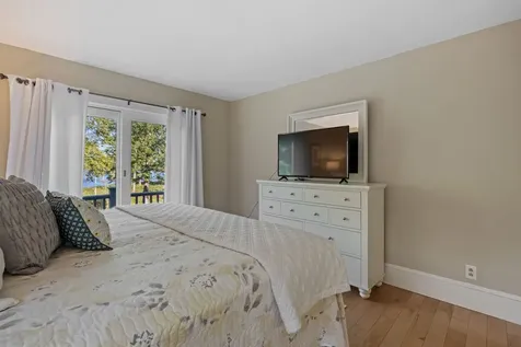 14 Island View Drive Moultonborough NH 03254