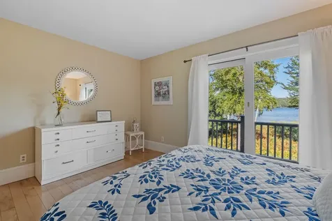 14 Island View Drive Moultonborough NH 03254