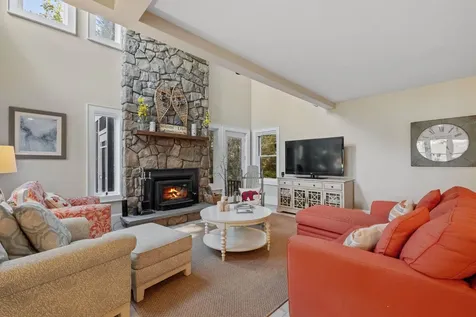 14 Island View Drive Moultonborough NH 03254