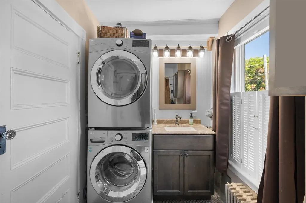 30 Hill Street Dover NH 03820