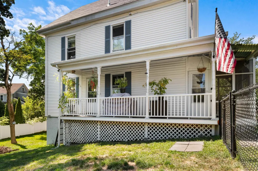 30 Hill Street Dover NH 03820