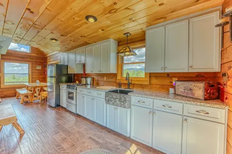92 Red Brook Road Jefferson NH 03583