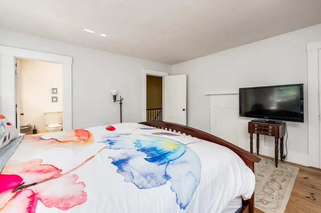 366 Old Concord Turnpike Barrington NH 03825