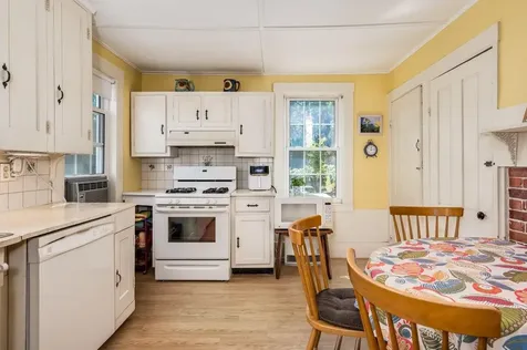 366 Old Concord Turnpike Barrington NH 03825