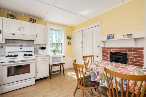 366 Old Concord Turnpike Barrington NH 03825