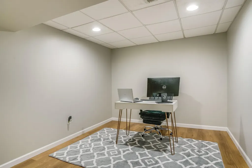 34 Briston Court Bedford NH 03110