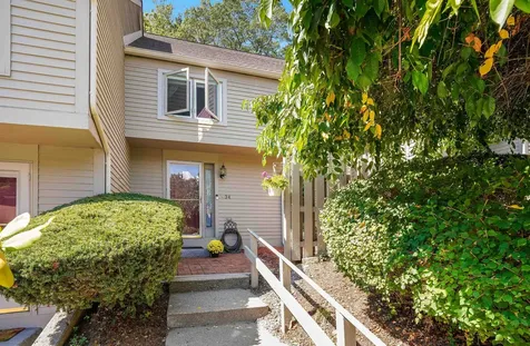 34 Briston Court Bedford NH 03110