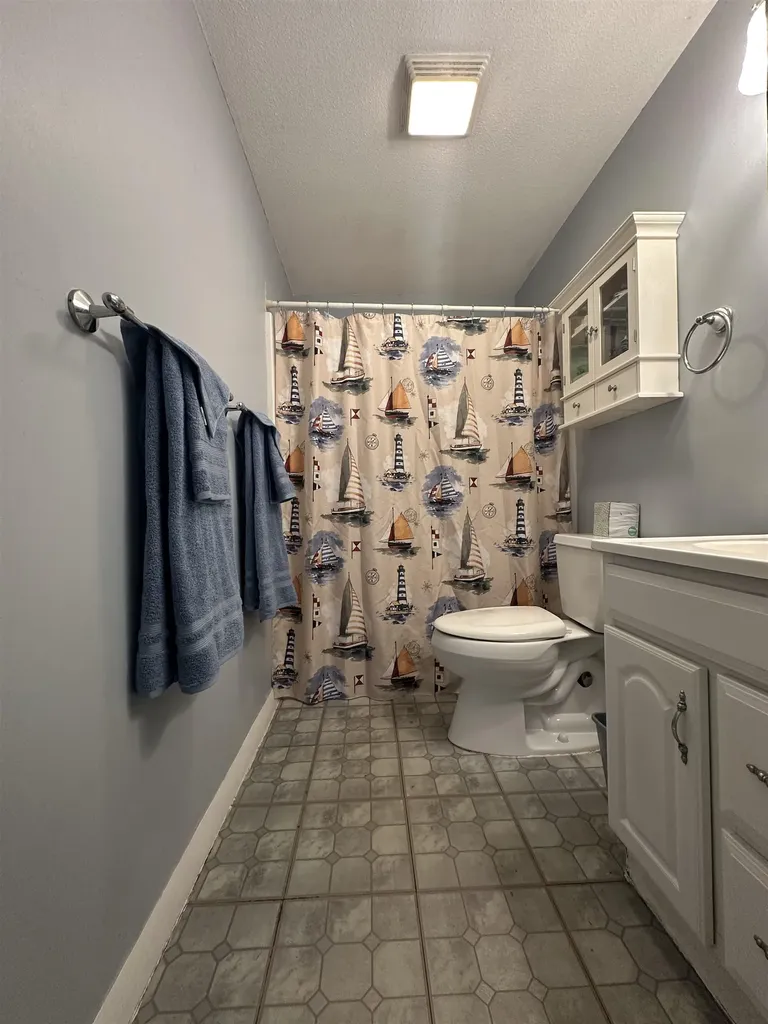 36 Kennedy Drive Keene NH 03431