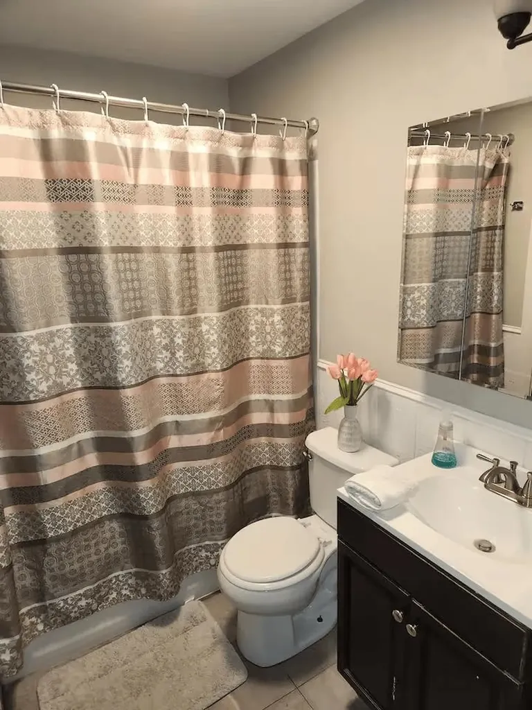 661 Hevey Street Manchester NH 03102