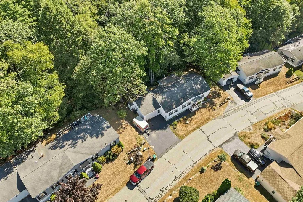 248 Wellington Drive Laconia NH 03246