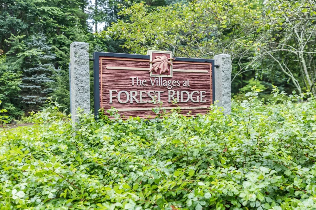 6 Rocky Ridge Circle Exeter NH 03833