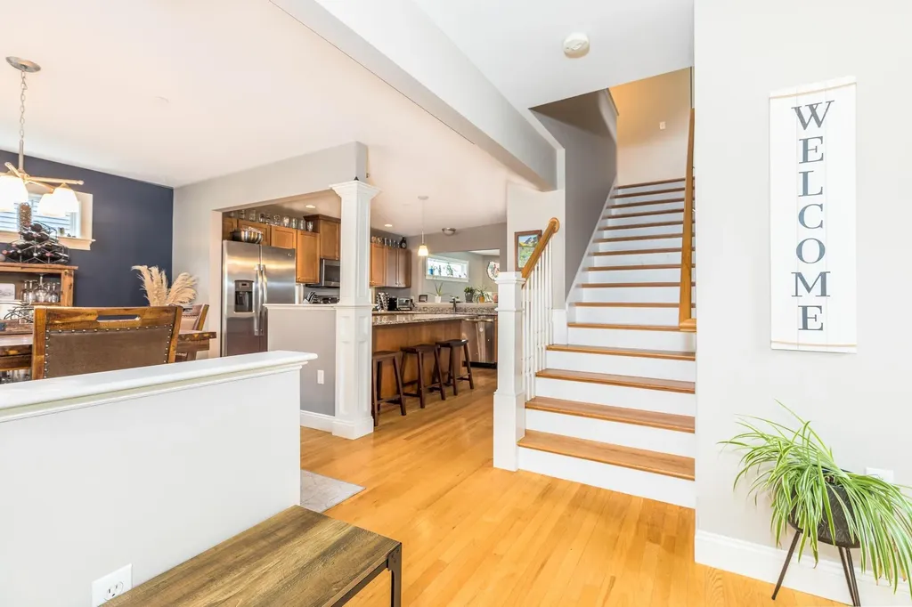 6 Rocky Ridge Circle Exeter NH 03833