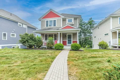 6 Rocky Ridge Circle Exeter NH 03833