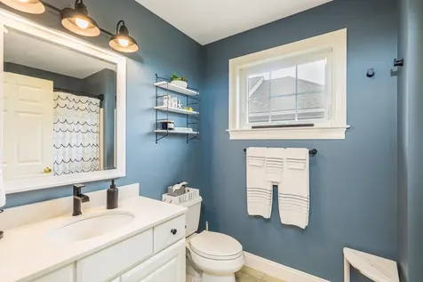 6 Rocky Ridge Circle Exeter NH 03833