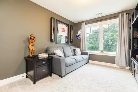 6 Rocky Ridge Circle Exeter NH 03833