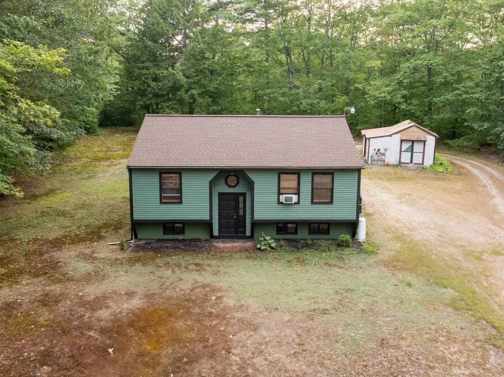 204 Wansor Road Wakefield NH 03830