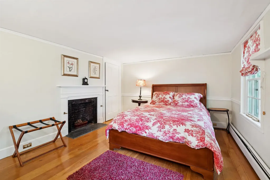 588 Nh Route 10 Orford NH 03777