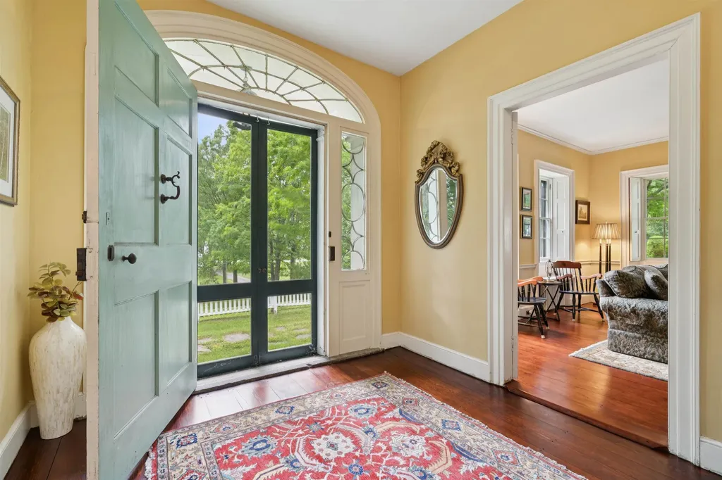 588 Nh Route 10 Orford NH 03777