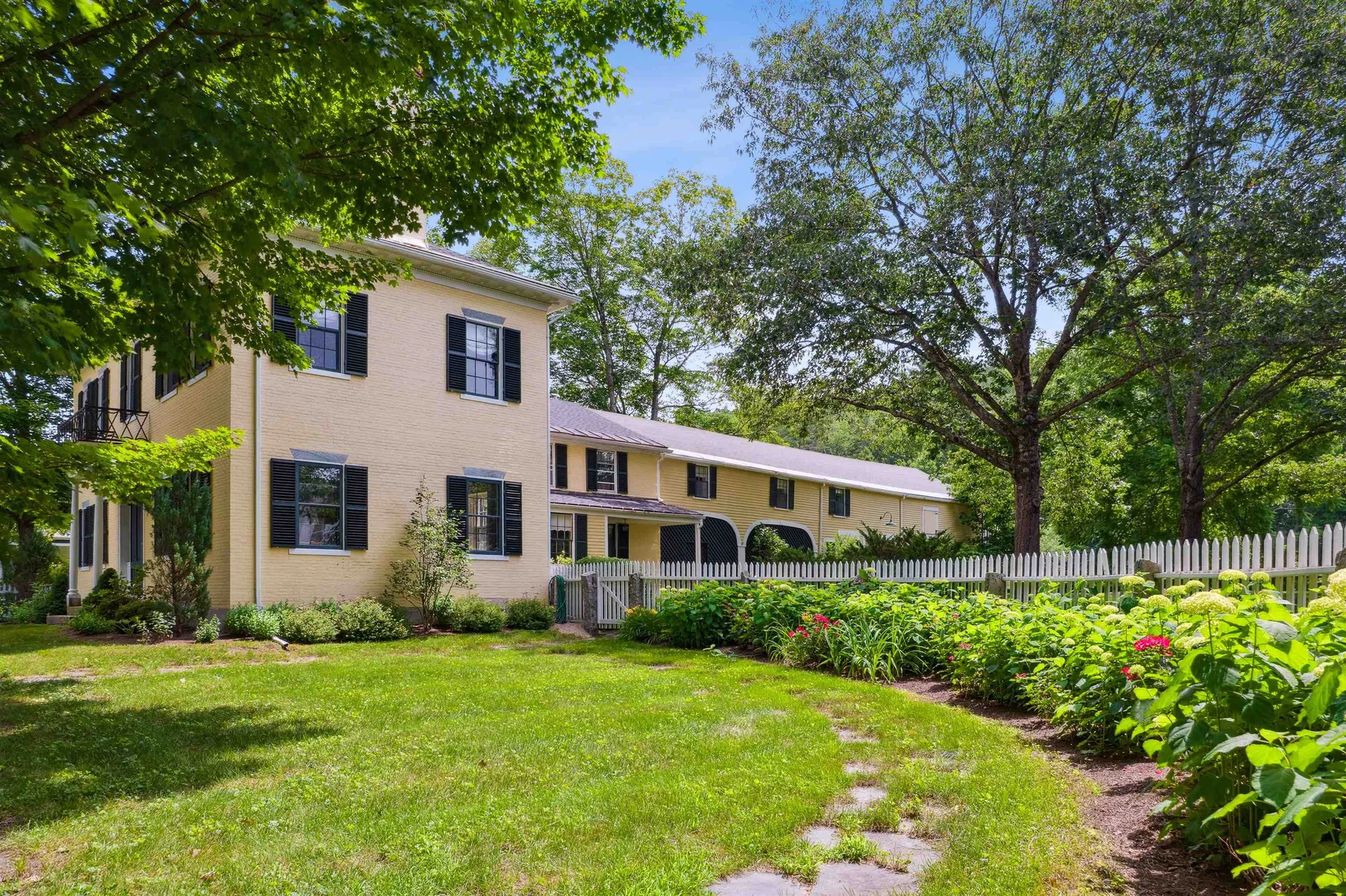 588 Nh Route 10 Orford NH 03777