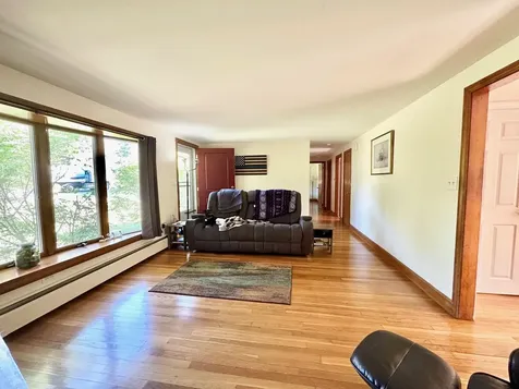 10 Roulston Road Windham NH 03087