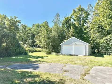 10 Roulston Road Windham NH 03087