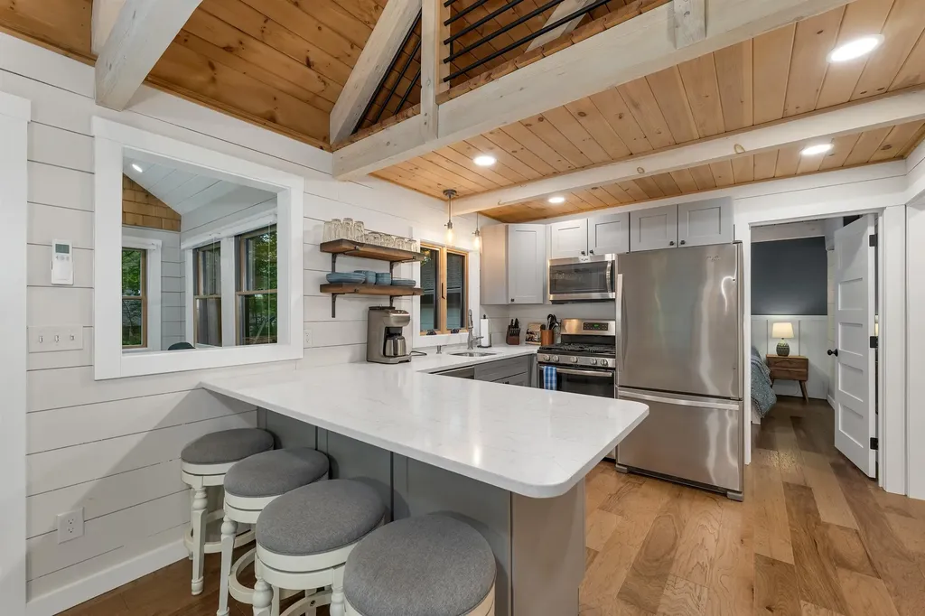 12 Norma Lane Wolfeboro NH 03894