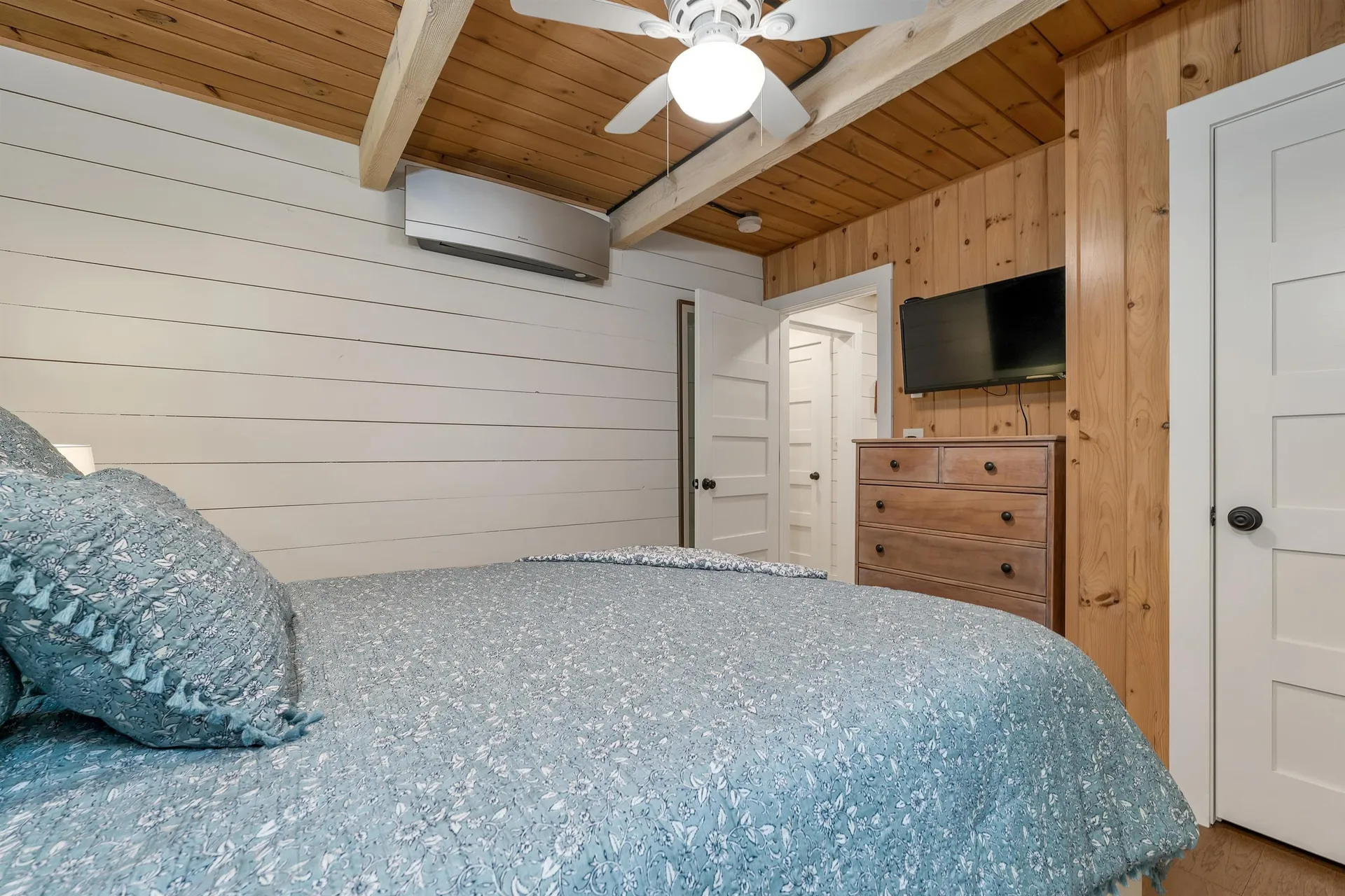 12 Norma Lane Wolfeboro NH 03894